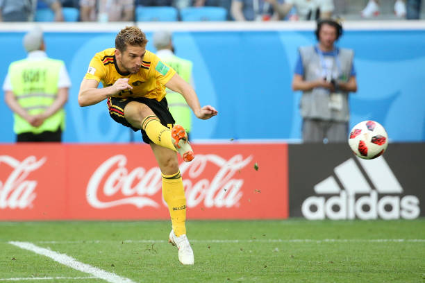 两家俱乐部 两家俱乐部