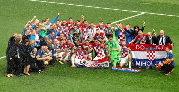 赫伊森的言 赫伊森的言